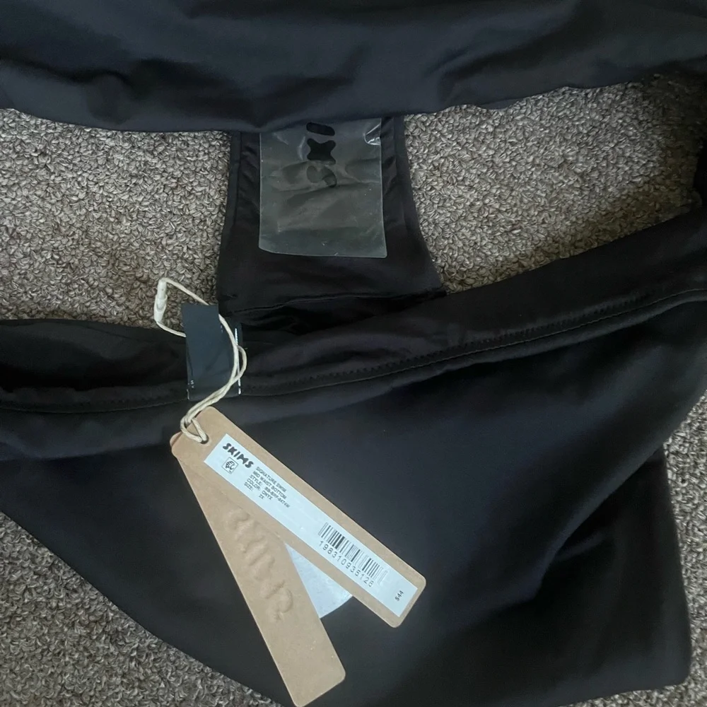 NWT SKIMS Signature Recycled‎ Swim Mid Waist Bottom Black Onyx Size 2x